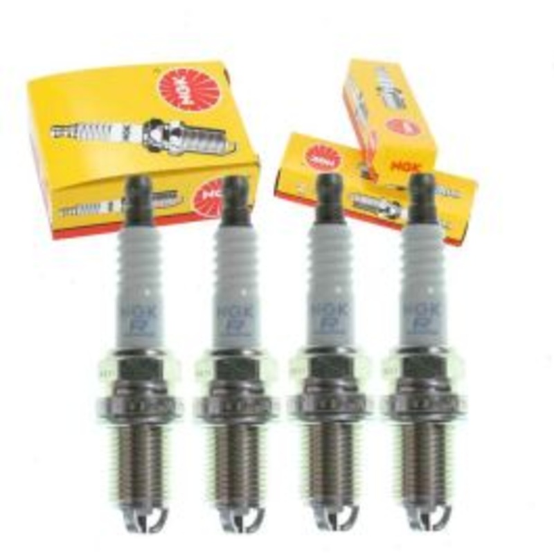 4 pc NGK Standard 5496 BKUR7ET Spark Plugs