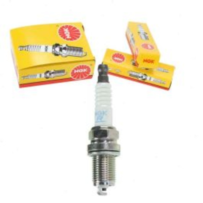 NGK Standard 5553 BKR6ES-11 Spark Plug