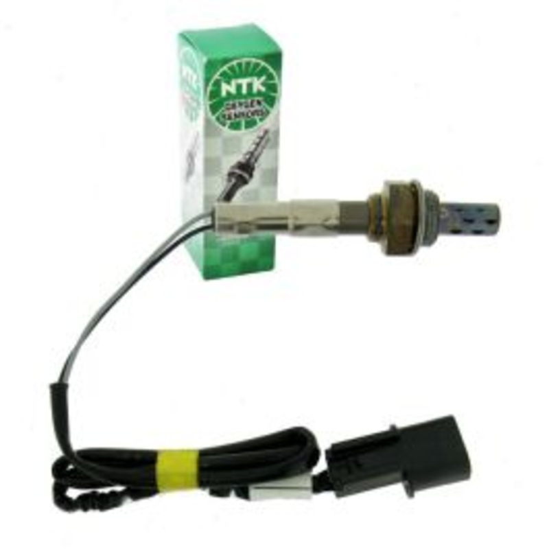 NGK NTK Upstream Oxygen (O2) Sensor for 1991-1993 Mitsubishi Mirage 1.5L 1.8L L4