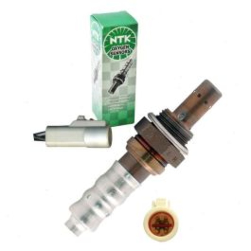 NGK NTK Upstream Left Oxygen (O2) Sensor for 1999-2004 Ford Expedition 4.6L 5.4L V8