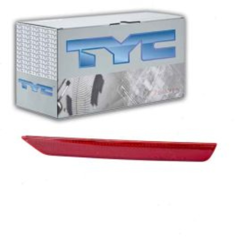TYC Rear Right Reflector Assembly for 2011-2017 Honda Odyssey