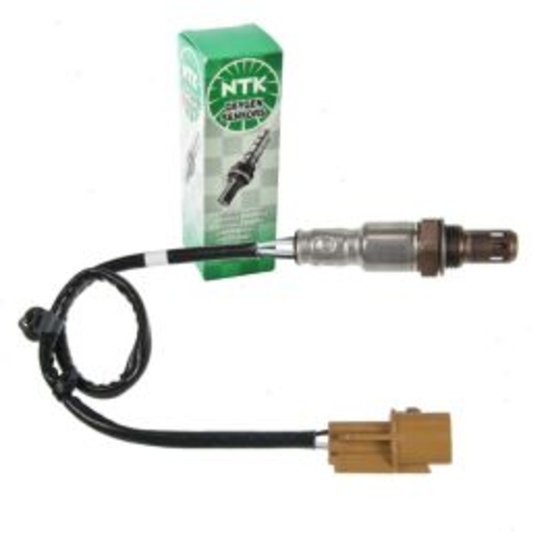 NGK NTK Upstream Right Oxygen (O2) Sensor for 2014-2018 Kia Sedona 3.3L 3.5L V6