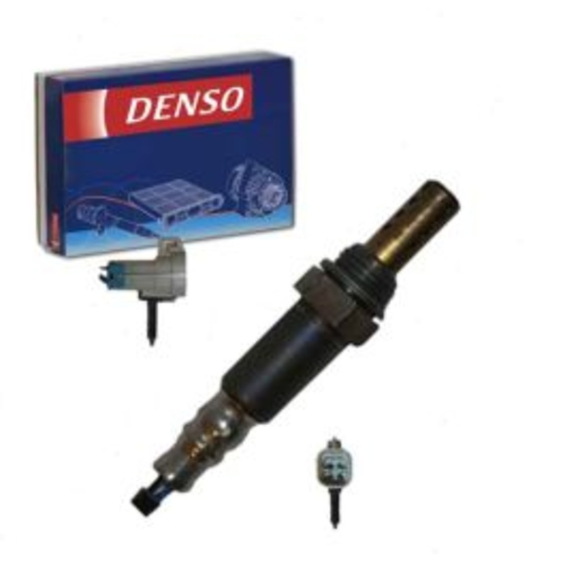 DENSO Upstream Oxygen (O2) Sensor for 2003-2004 Chevrolet S10 4.3L V6