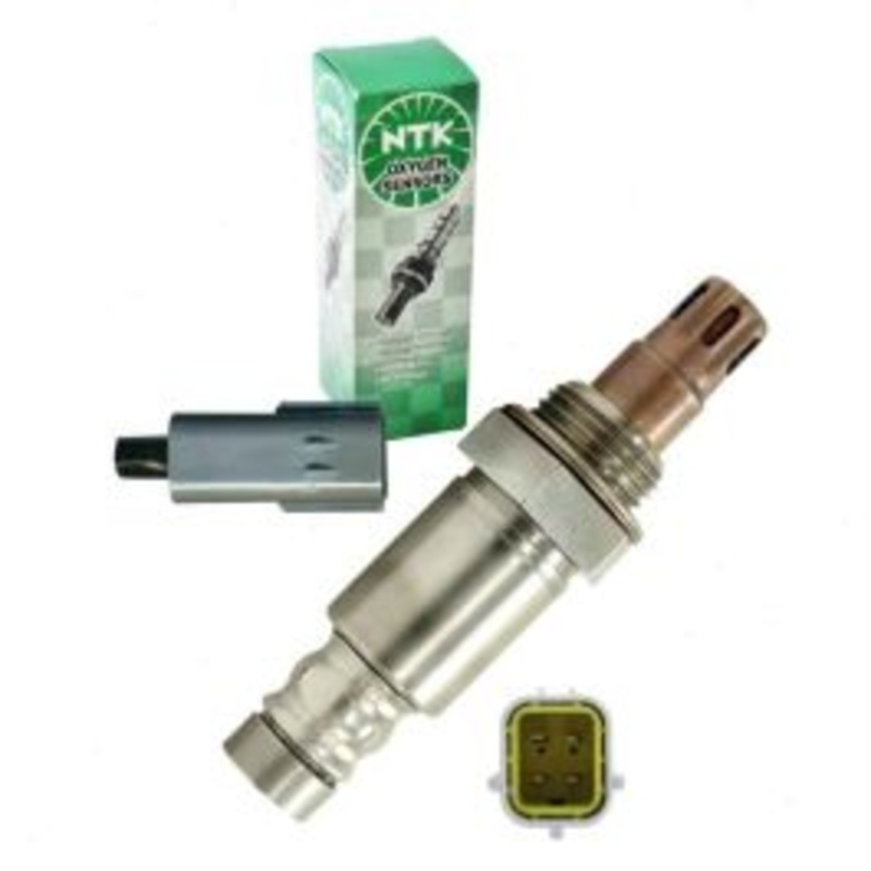 NGK NTK Upstream Right Air Fuel Ratio Sensor for 2009-2010 Suzuki Equator 4.0L V6